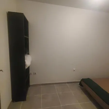 Quiet 2-bedroom Apartment Perpignan